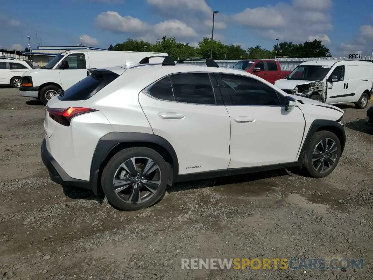 3 Фотография поврежденного автомобиля JTHX9JBH6M2052870 LEXUS UX 250H 2021