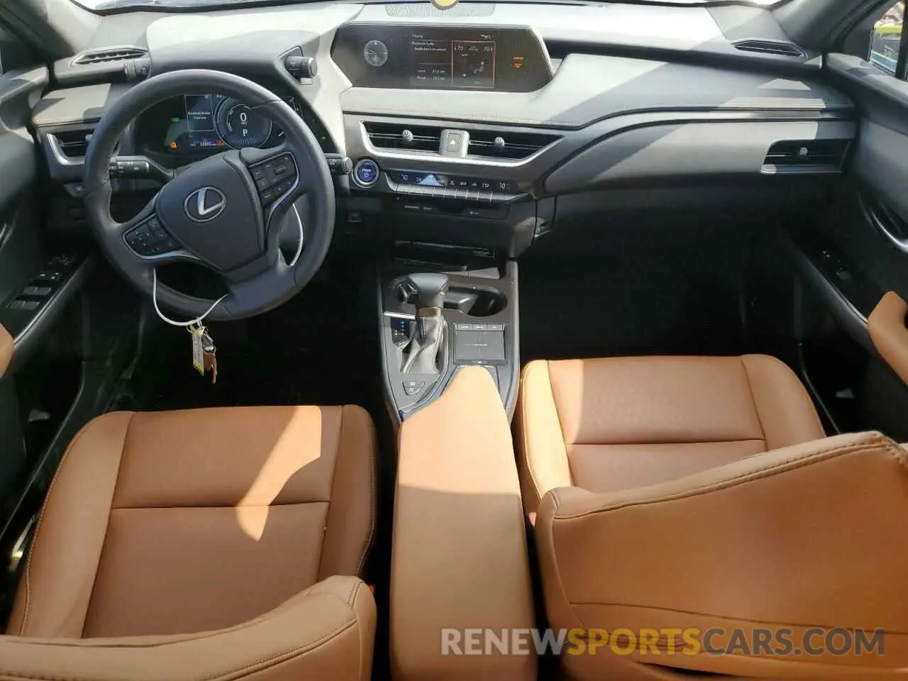 8 Фотография поврежденного автомобиля JTHX9JBH6M2052870 LEXUS UX 250H 2021