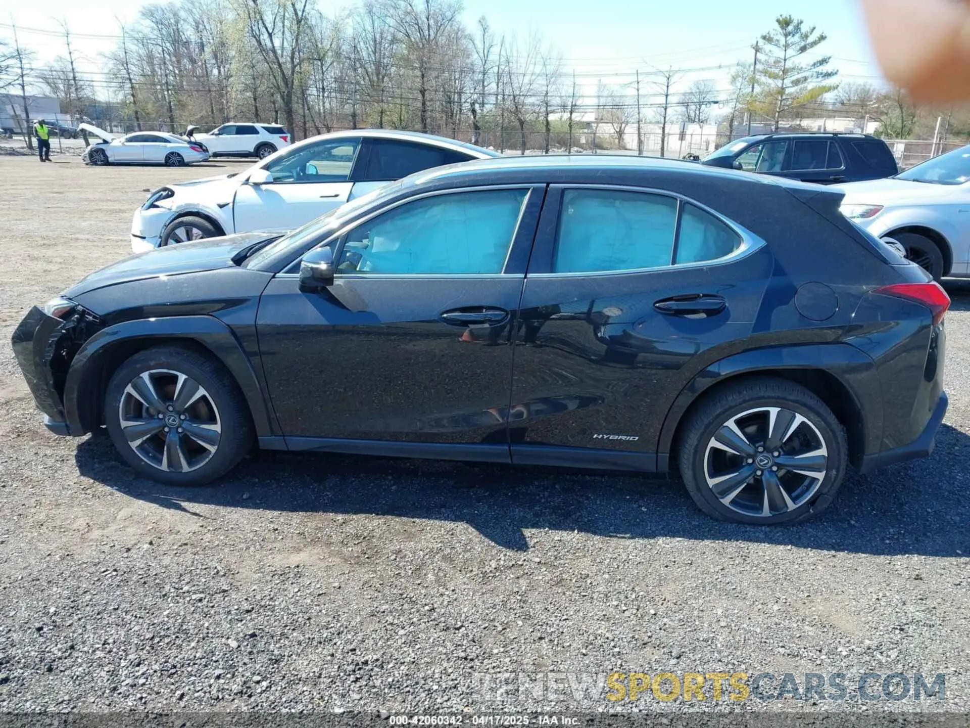 14 Фотография поврежденного автомобиля JTHP9JBH3N2054478 LEXUS UX 250H 2022