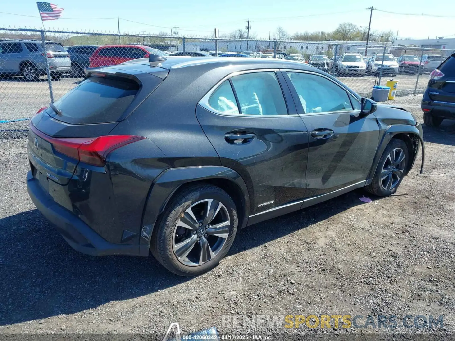 4 Фотография поврежденного автомобиля JTHP9JBH3N2054478 LEXUS UX 250H 2022