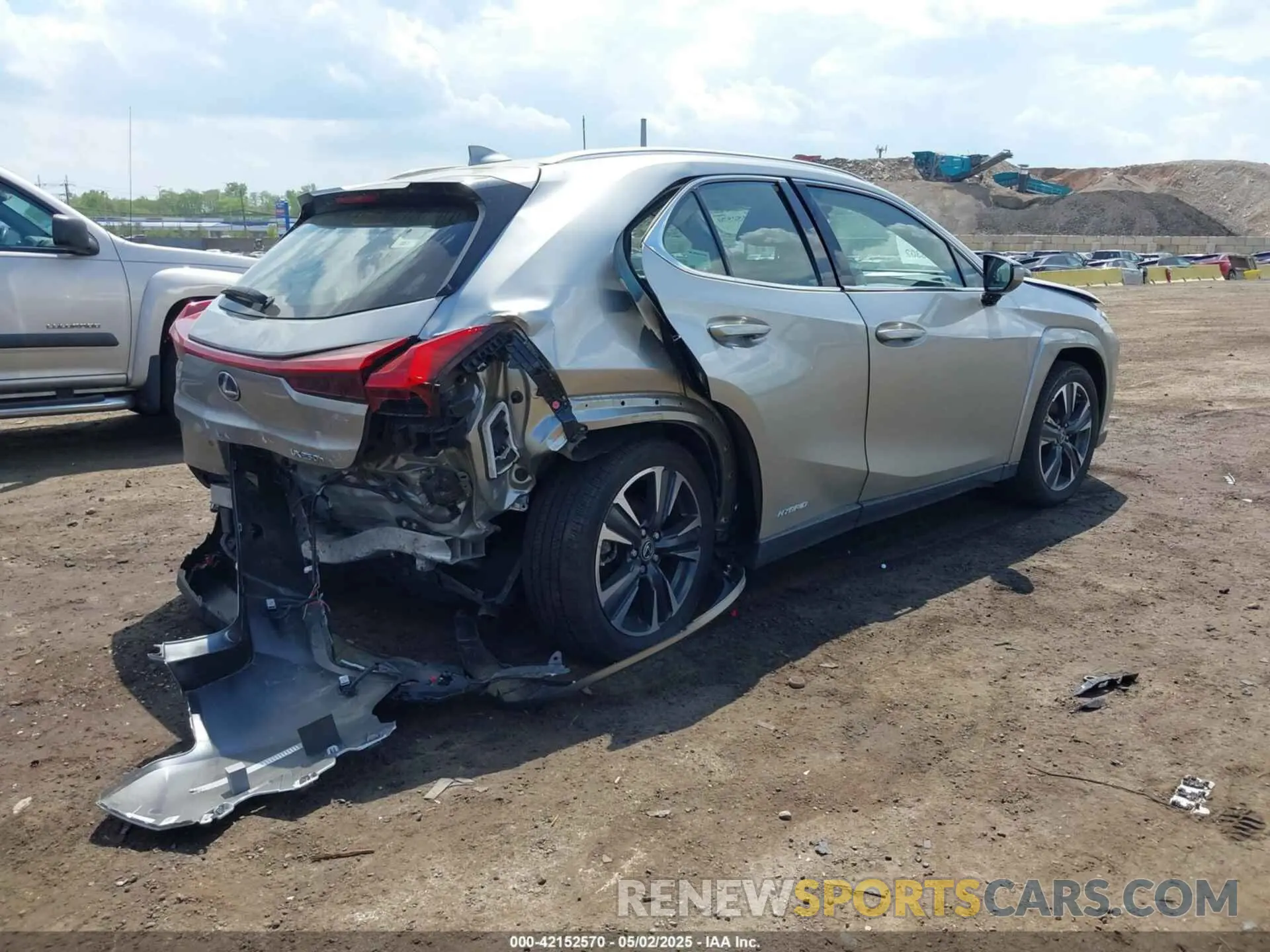 4 Фотография поврежденного автомобиля JTHP9JBHXN2054896 LEXUS UX 250H 2022