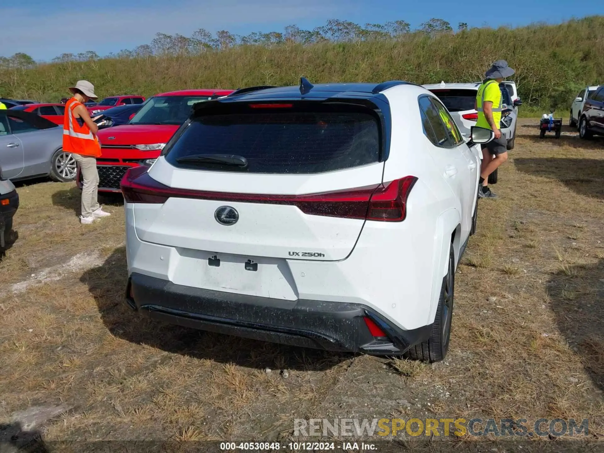 15 Photograph of a damaged car JTHR6JBH9P2143170 LEXUS UX 250H 2023