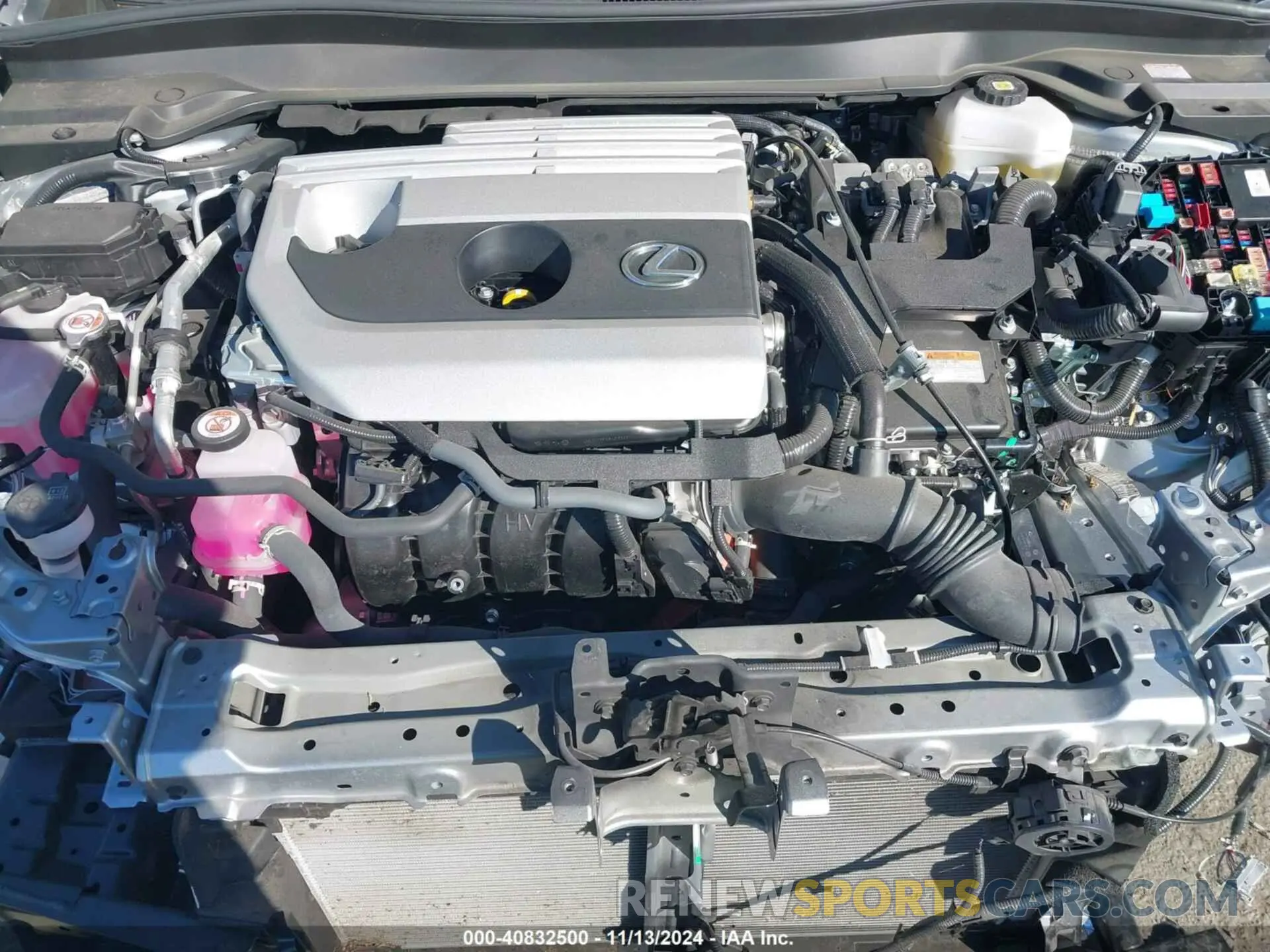10 Фотография поврежденного автомобиля JTHB6JBH3R2180736 LEXUS UX 250H 2024