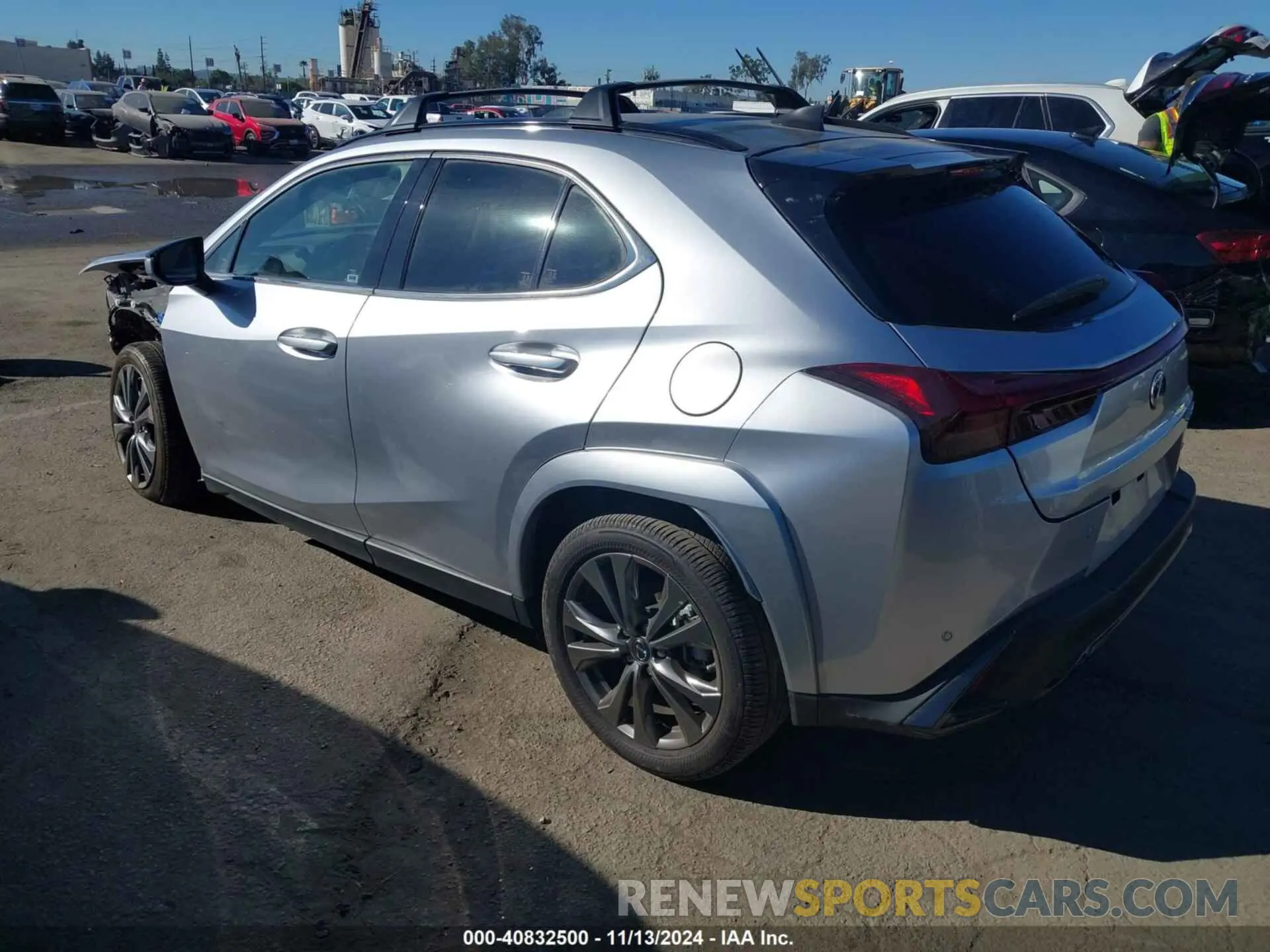 3 Фотография поврежденного автомобиля JTHB6JBH3R2180736 LEXUS UX 250H 2024