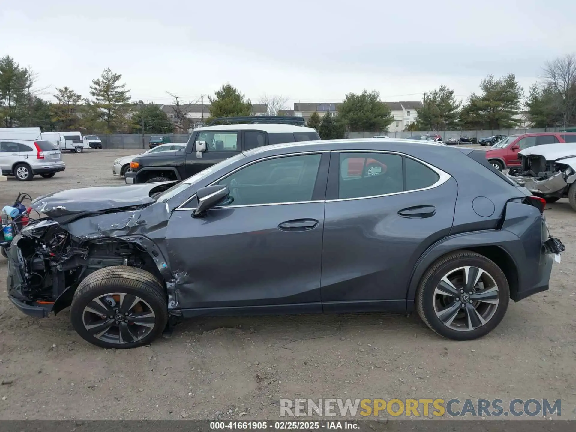 14 Фотография поврежденного автомобиля JTHP9JBH8R2079284 LEXUS UX 250H 2024