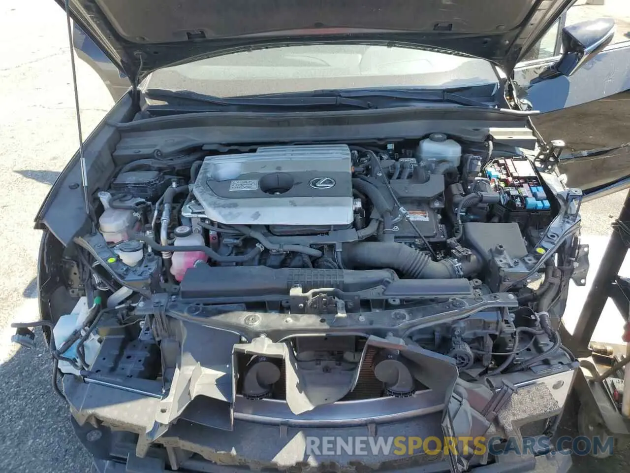 11 Фотография поврежденного автомобиля JTHE9JBH2N2056763 LEXUS UX 250H BA 2022