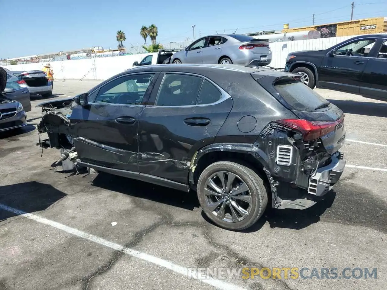 2 Фотография поврежденного автомобиля JTHE9JBH2N2056763 LEXUS UX 250H BA 2022