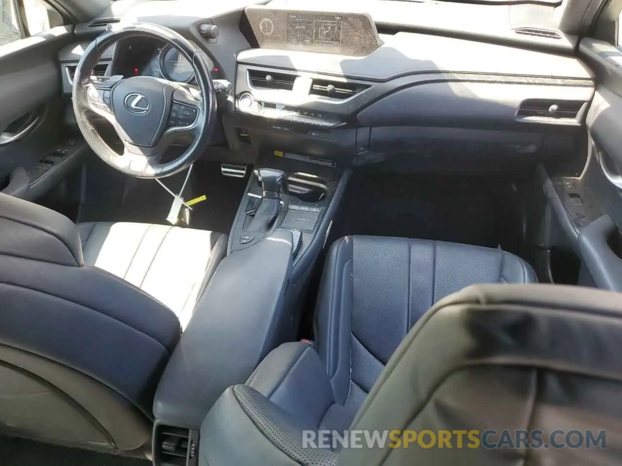 8 Фотография поврежденного автомобиля JTHE9JBH2N2056763 LEXUS UX 250H BA 2022