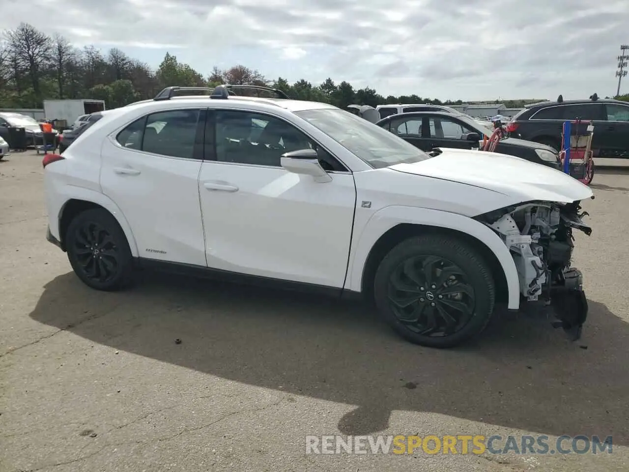 4 Фотография поврежденного автомобиля JTHR9JBH9N2060634 LEXUS UX 250H BA 2022