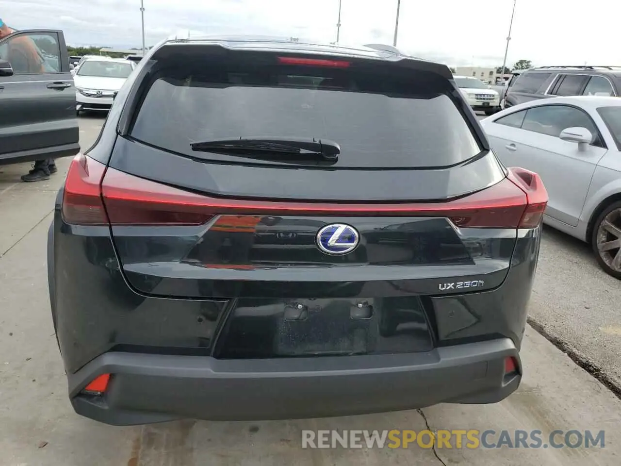 6 Photograph of a damaged car JTHX9JBH3N2057980 LEXUS UX 250H BA 2022