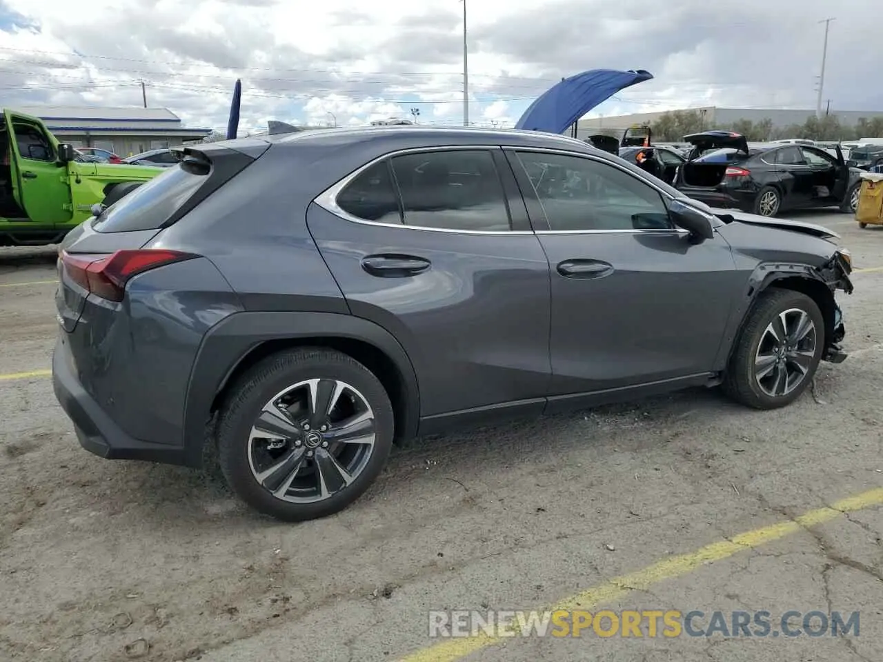 3 Фотография поврежденного автомобиля JTHX6JBH7P2152165 LEXUS UX 250H BA 2023