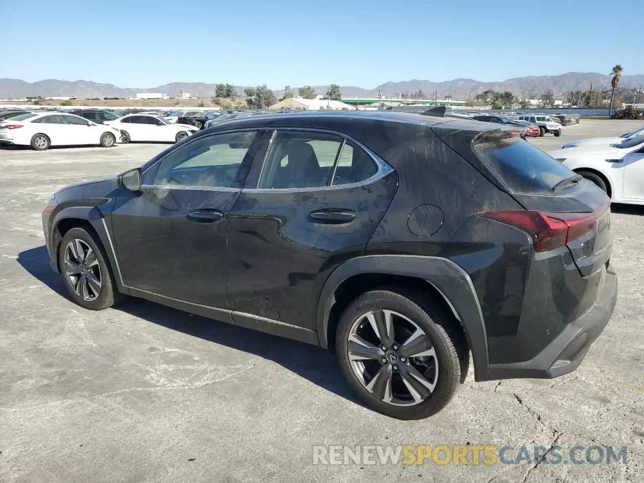 2 Фотография поврежденного автомобиля JTHX6JBH4R2192156 LEXUS UX 250H BA 2024