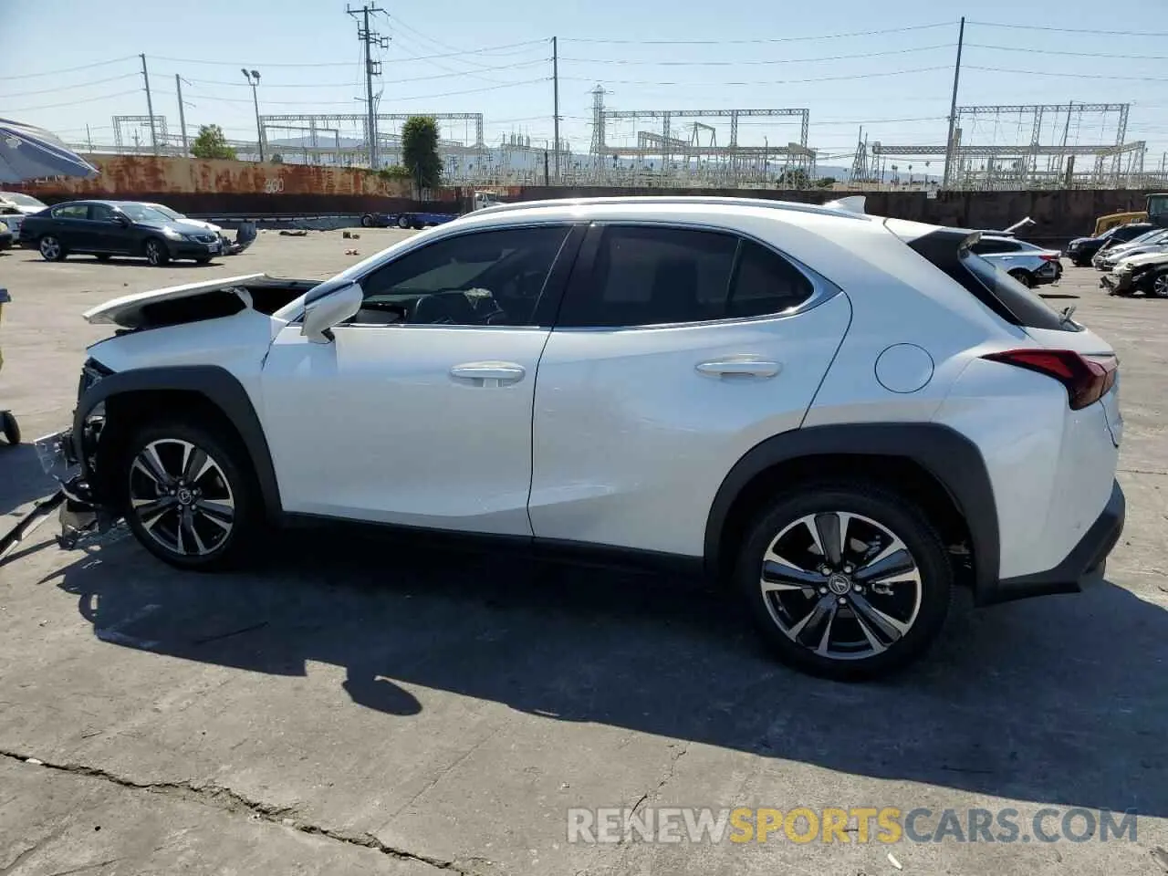 2 Фотография поврежденного автомобиля JTHX6JBH7R2189588 LEXUS UX 250H BA 2024