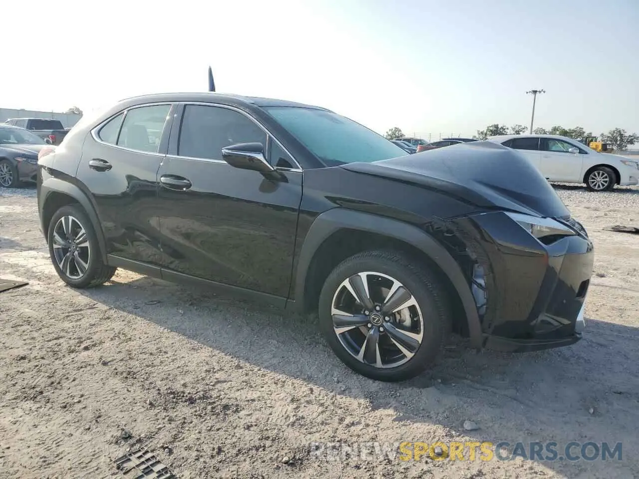 4 Фотография поврежденного автомобиля JTHX6JBH8R2172668 LEXUS UX 250H BA 2024
