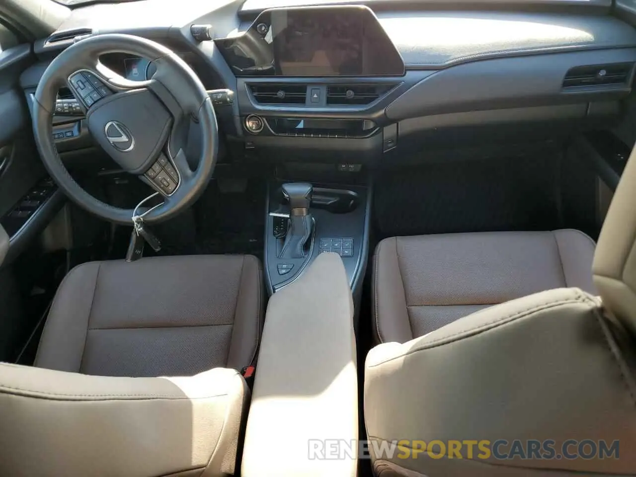 8 Фотография поврежденного автомобиля JTHP9JBH3P2063426 LEXUS UX 250H PR 2023