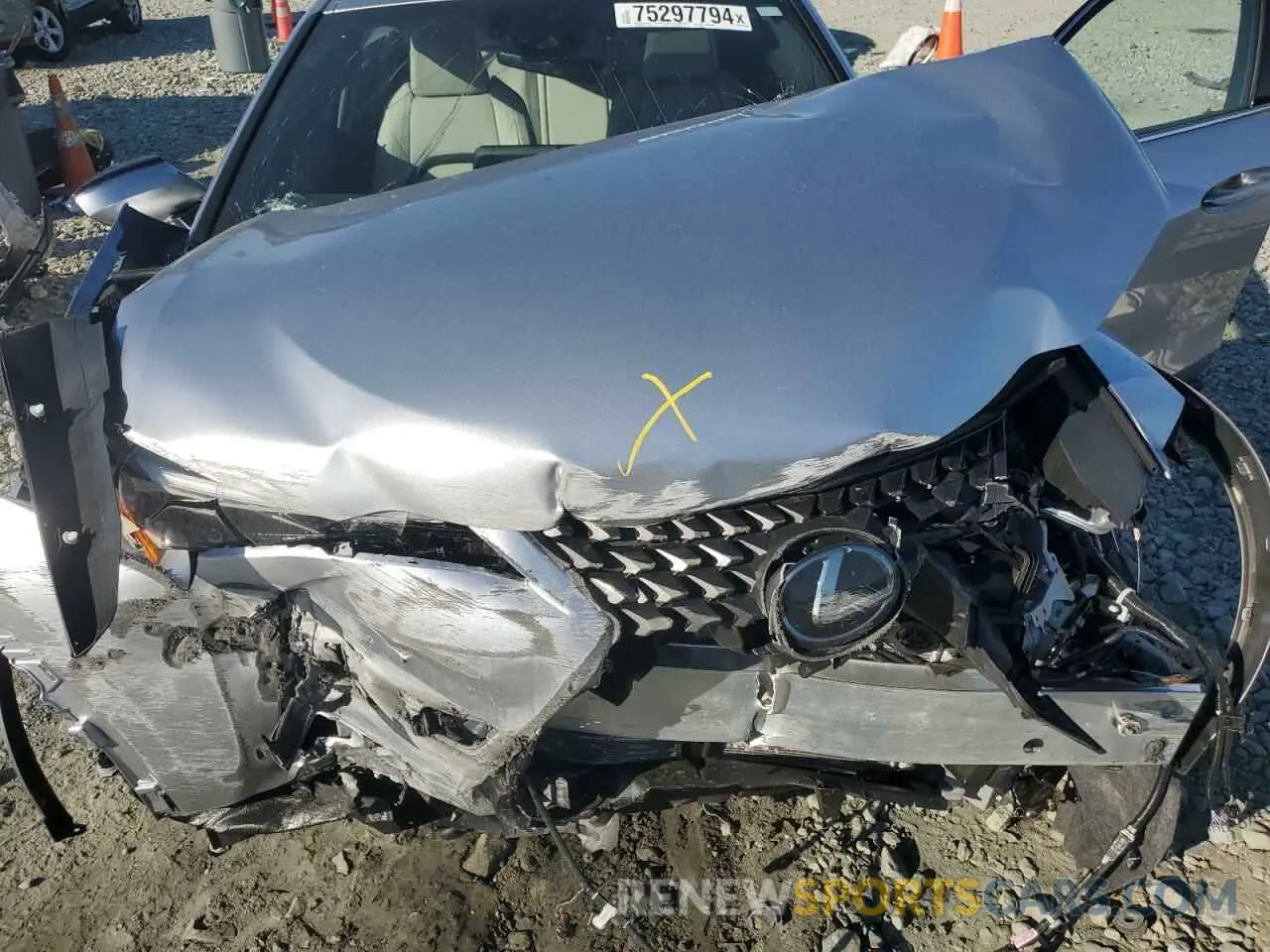 12 Фотография поврежденного автомобиля JTHP9JBH6P2068037 LEXUS UX 250H PR 2023