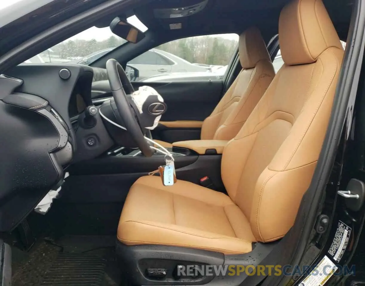 7 Фотография поврежденного автомобиля JTHP9JBH8R2079141 LEXUS UX 250H PR 2024