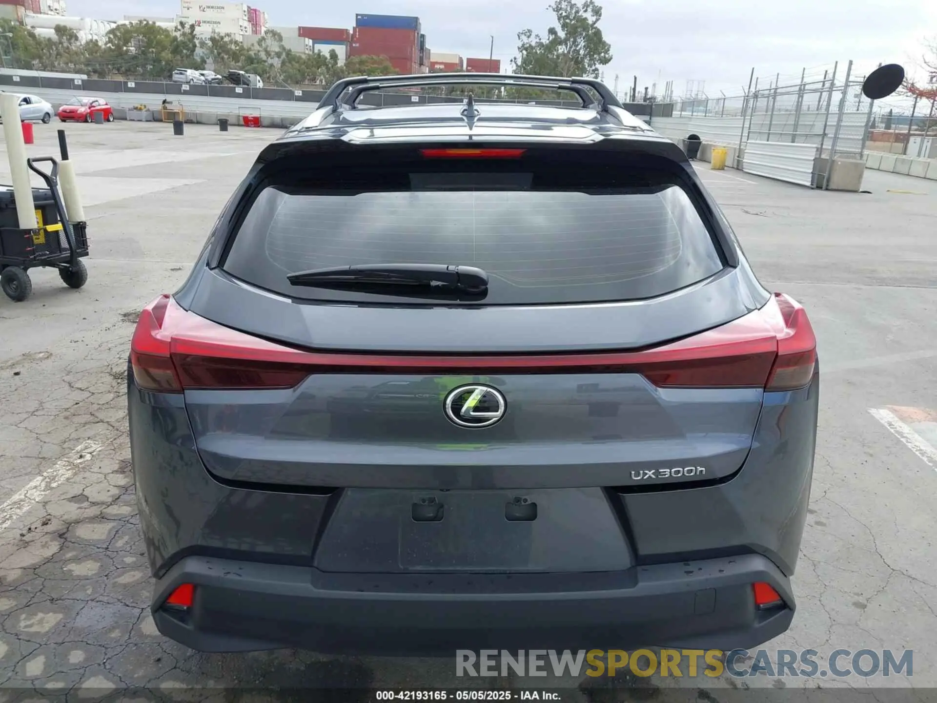 17 Photograph of a damaged car JTHYBJAH7S2016872 LEXUS UX 300H 2025