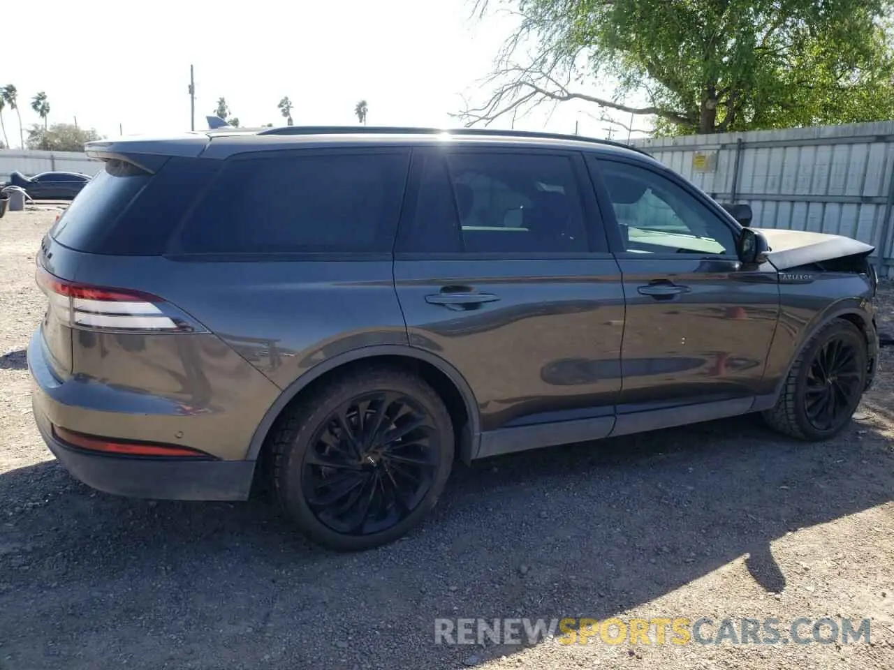 3 Фотография поврежденного автомобиля 5LM5J7WC3LGL28451 LINCOLN AVIATOR 2020