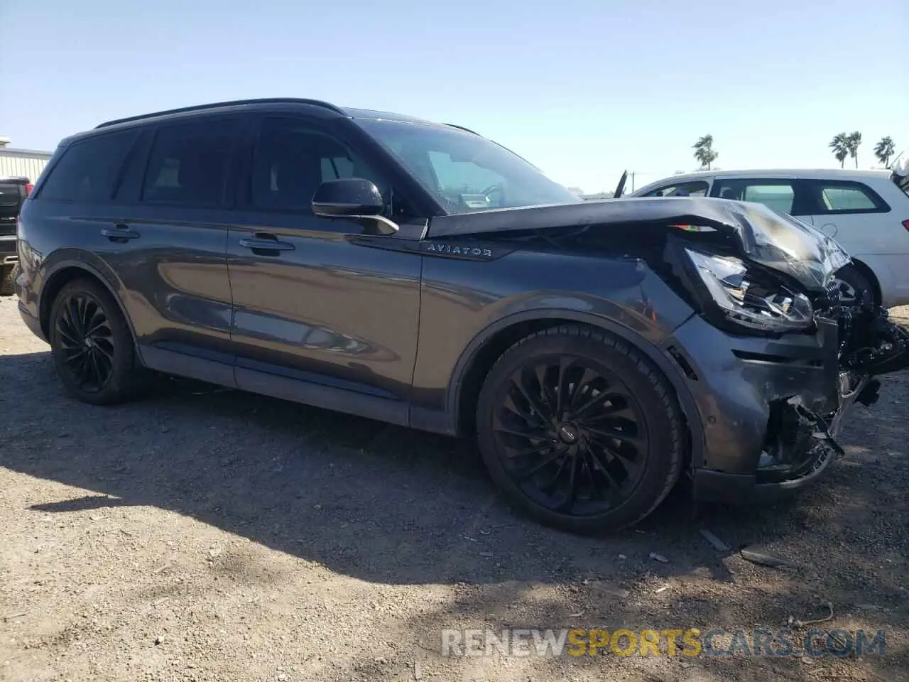 4 Фотография поврежденного автомобиля 5LM5J7WC3LGL28451 LINCOLN AVIATOR 2020