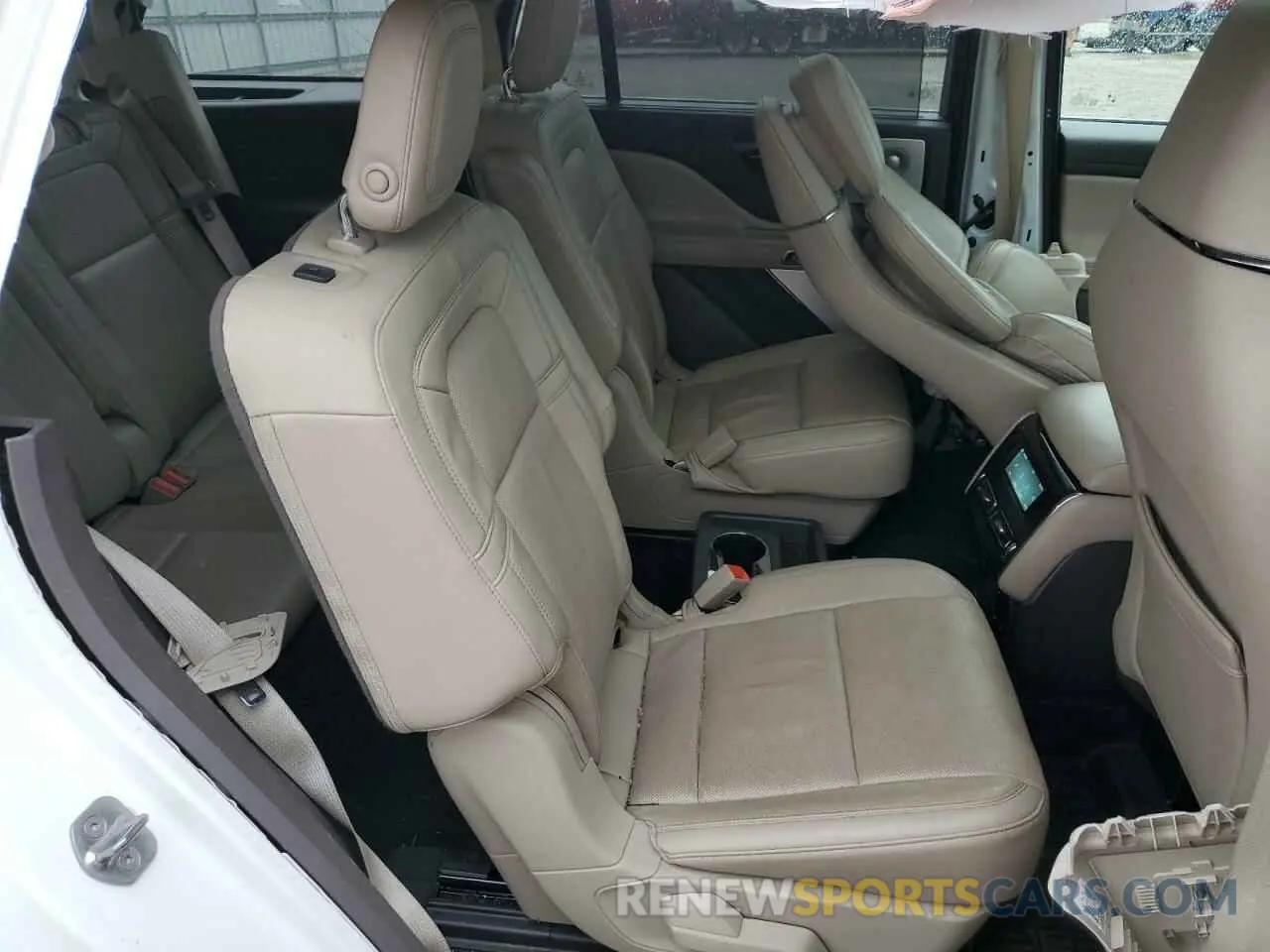 11 Фотография поврежденного автомобиля 5LM5J7XC0LGL22749 LINCOLN AVIATOR 2020