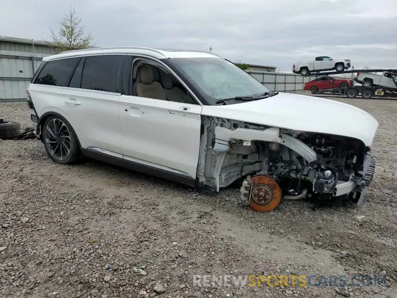 4 Фотография поврежденного автомобиля 5LM5J7XC0LGL22749 LINCOLN AVIATOR 2020