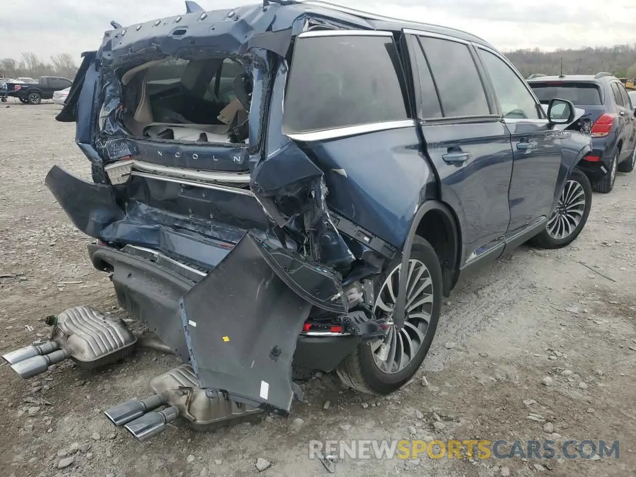 3 Фотография поврежденного автомобиля 5LM5J7XC0LGL28390 LINCOLN AVIATOR 2020