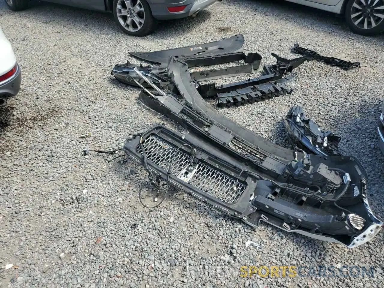 12 Photograph of a damaged car 5LM5J7XC2LGL16550 LINCOLN AVIATOR 2020