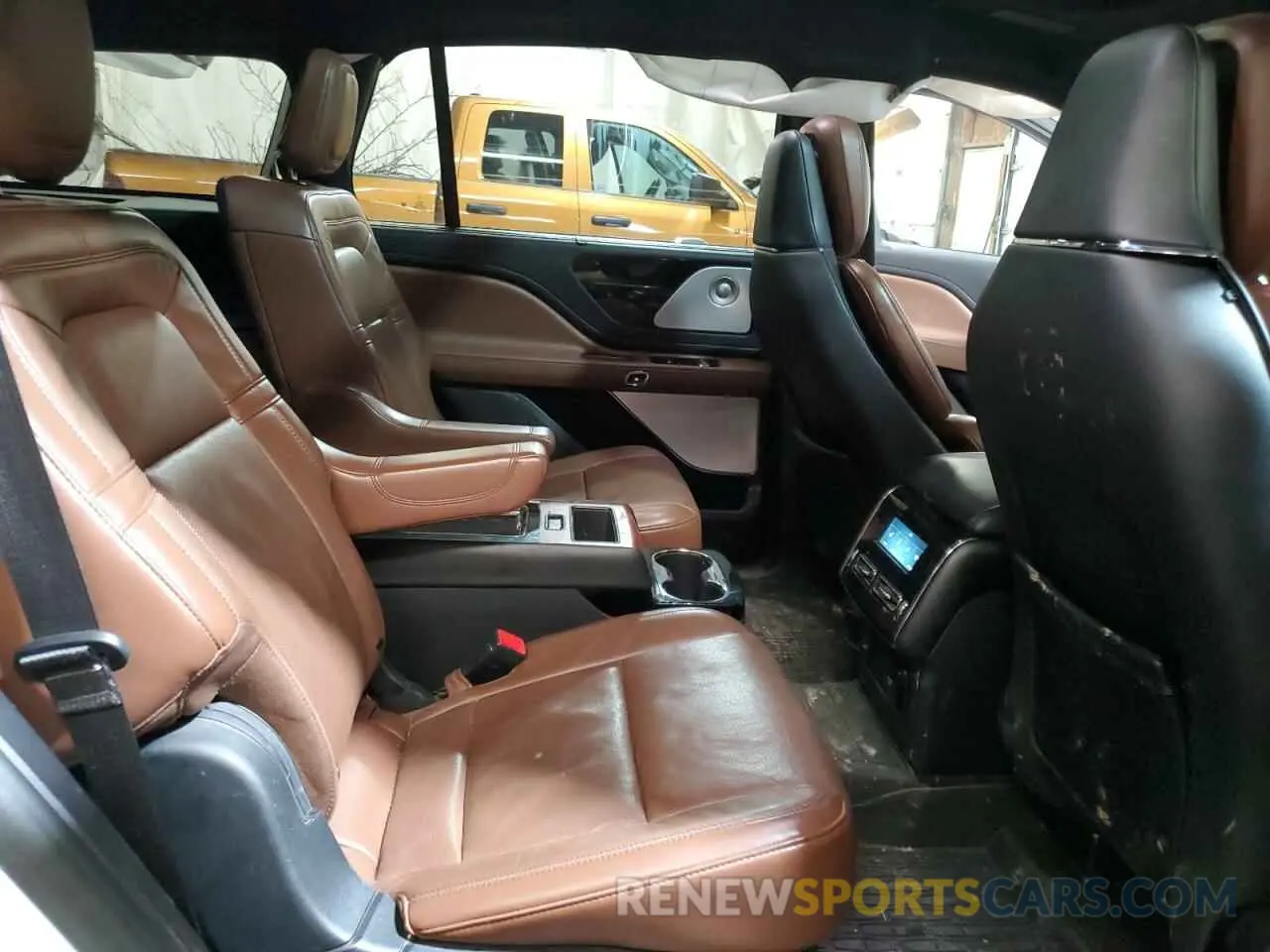 11 Фотография поврежденного автомобиля 5LM5J7XC3LGL16380 LINCOLN AVIATOR 2020