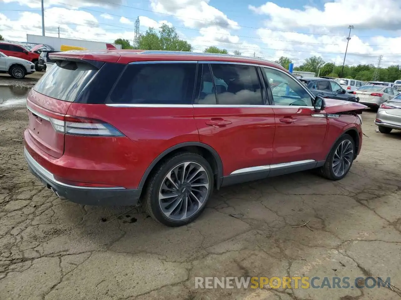 3 Photograph of a damaged car 5LM5J7XC5LGL26697 LINCOLN AVIATOR 2020