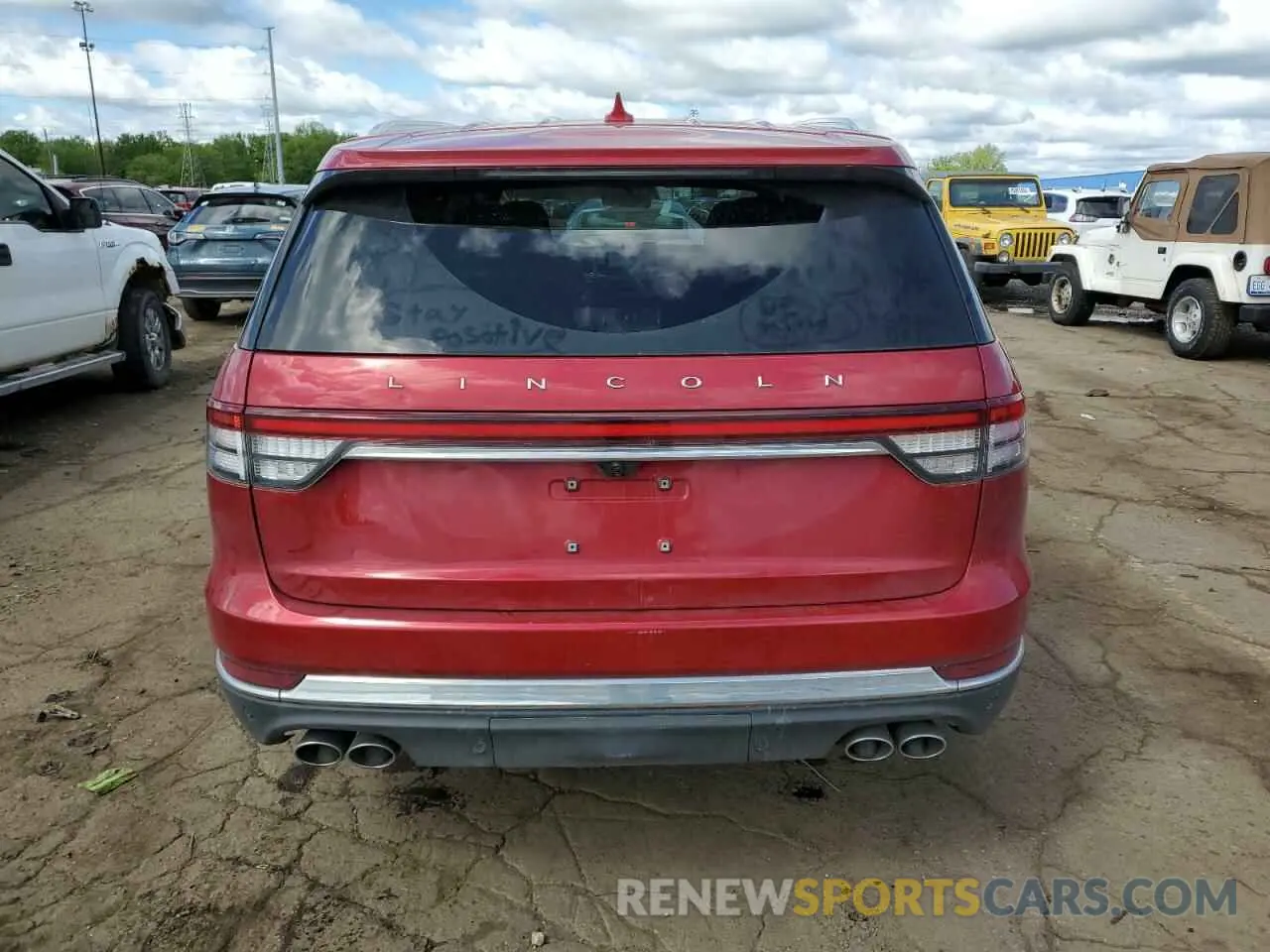 6 Photograph of a damaged car 5LM5J7XC5LGL26697 LINCOLN AVIATOR 2020