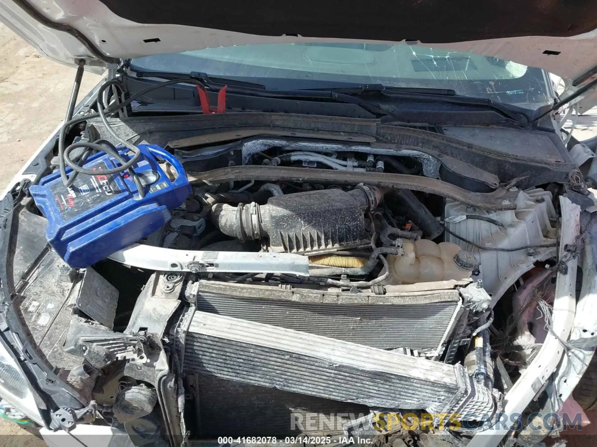 10 Фотография поврежденного автомобиля 5LM5J7XC8LGL11059 LINCOLN AVIATOR 2020