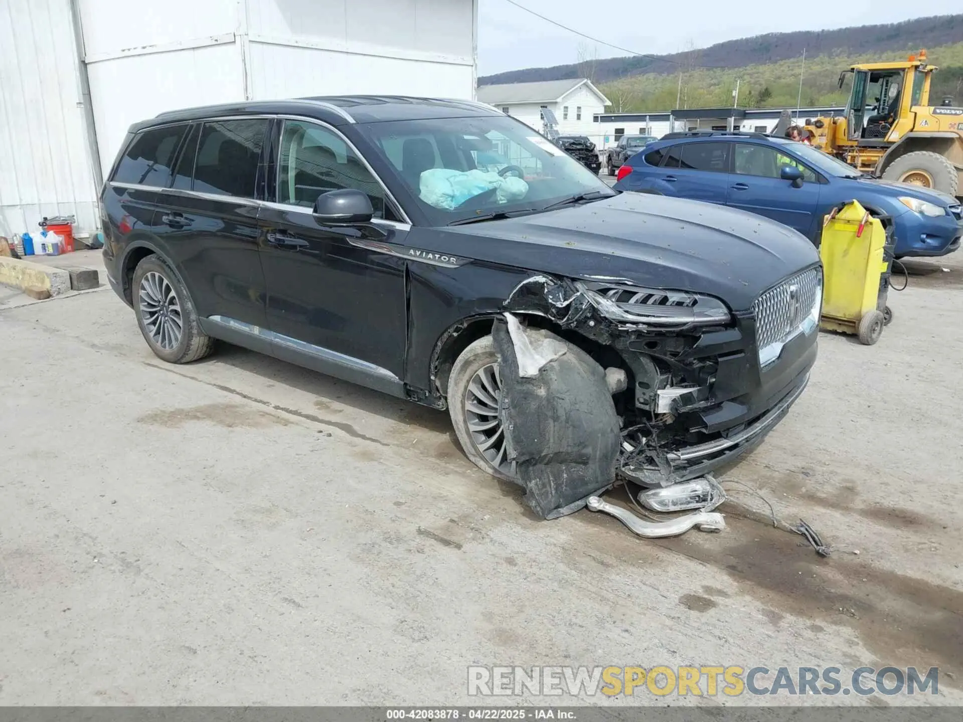1 Фотография поврежденного автомобиля 5LM5J7XC8LGL19646 LINCOLN AVIATOR 2020