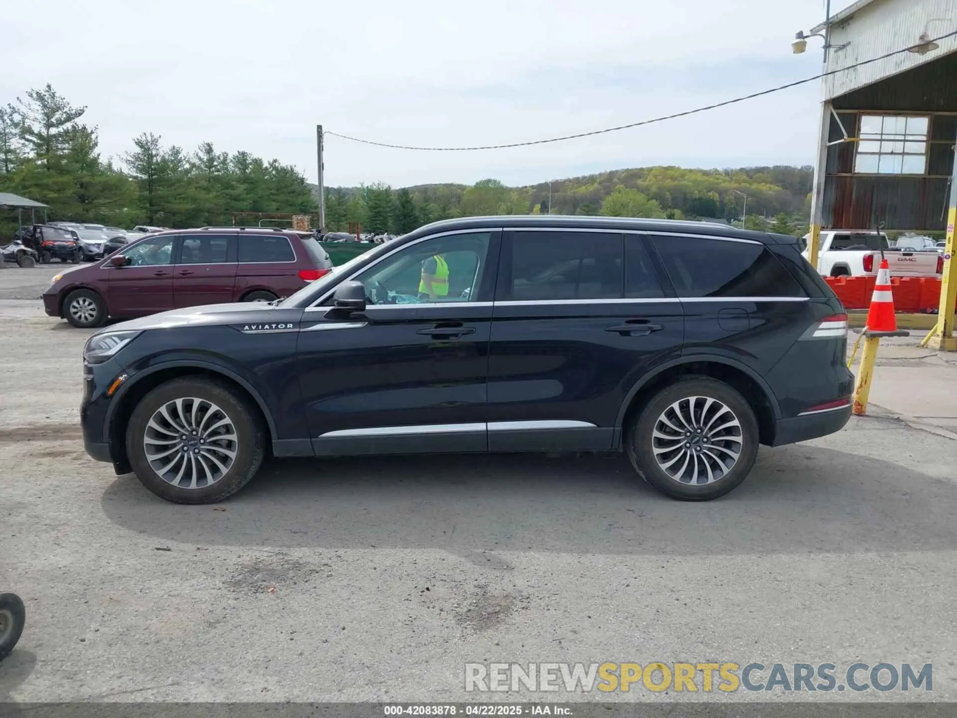 14 Фотография поврежденного автомобиля 5LM5J7XC8LGL19646 LINCOLN AVIATOR 2020