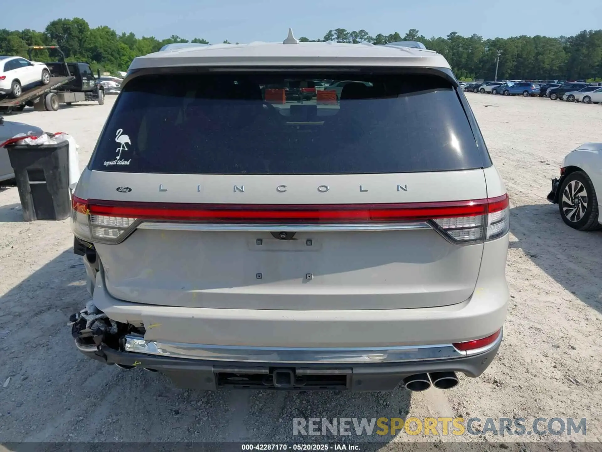 16 Photograph of a damaged car 5LM5J7XC9LGL14438 LINCOLN AVIATOR 2020