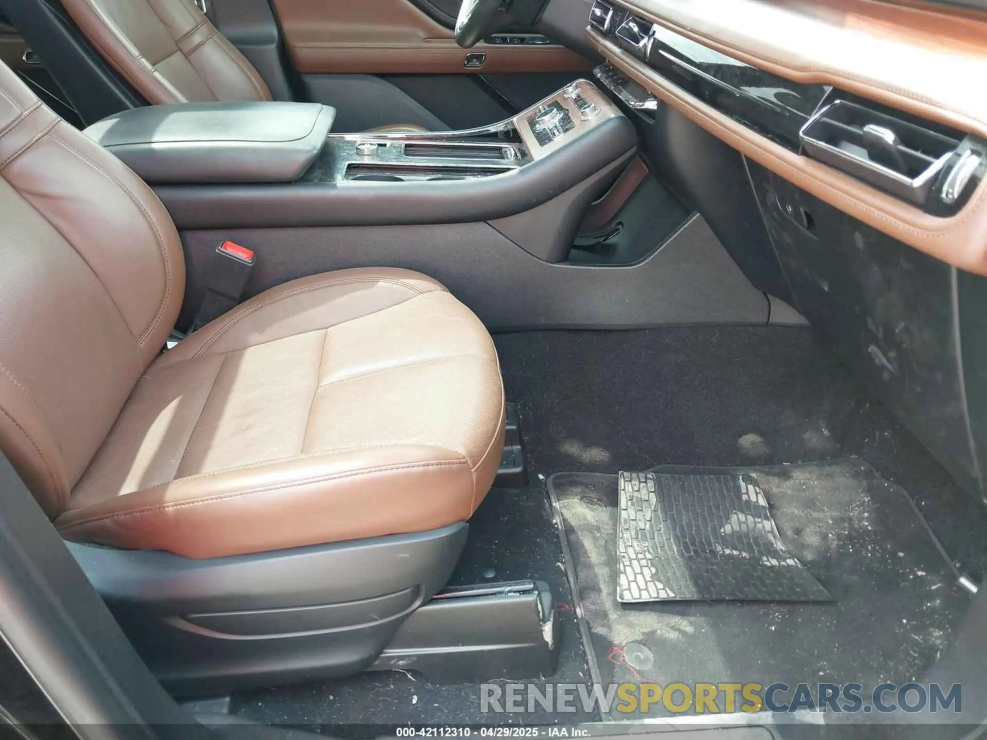 5 Фотография поврежденного автомобиля 5LM5J7XC9LGL24872 LINCOLN AVIATOR 2020