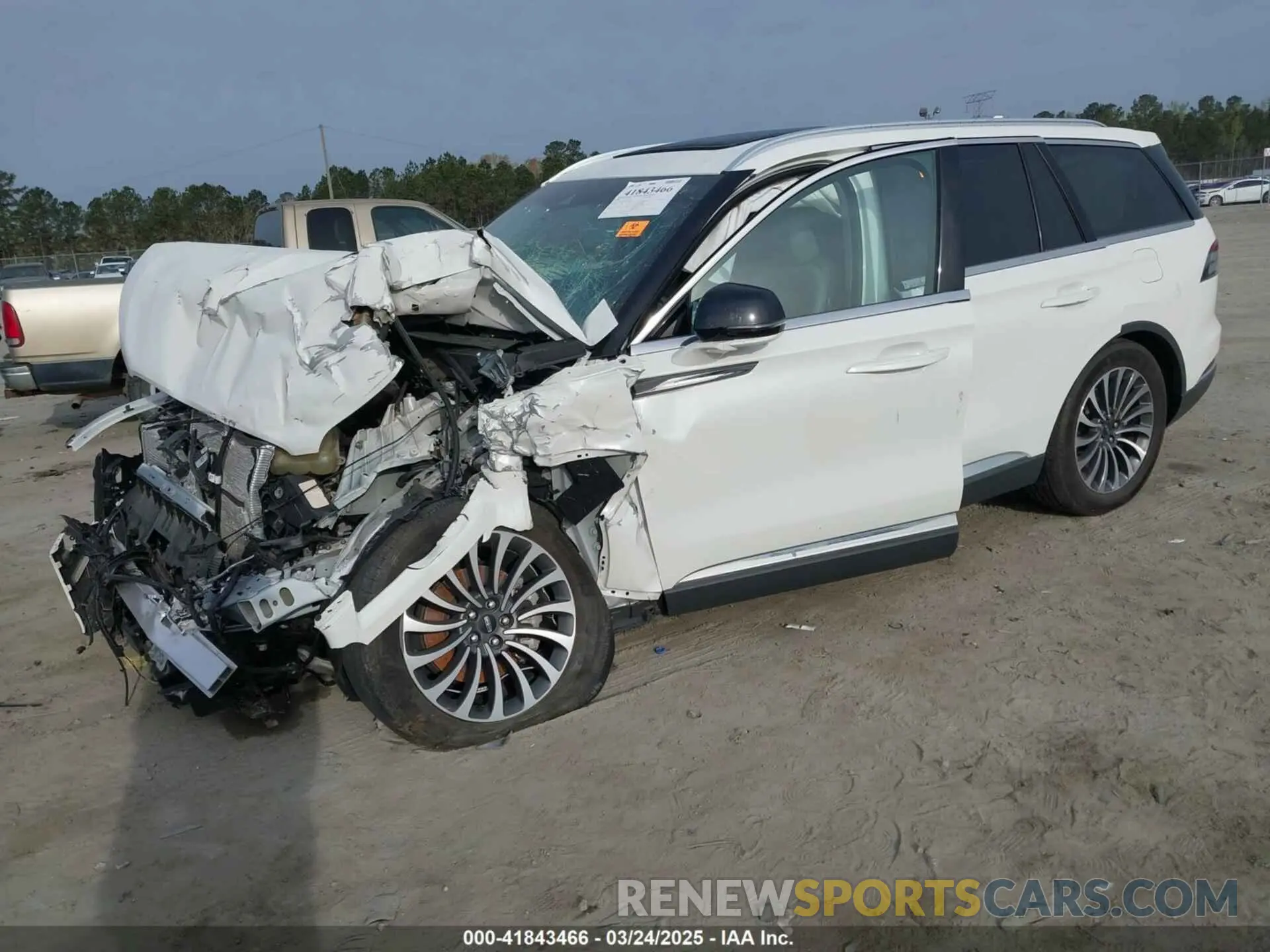 2 Photograph of a damaged car 5LM5J7WC1MGL09155 LINCOLN AVIATOR 2021