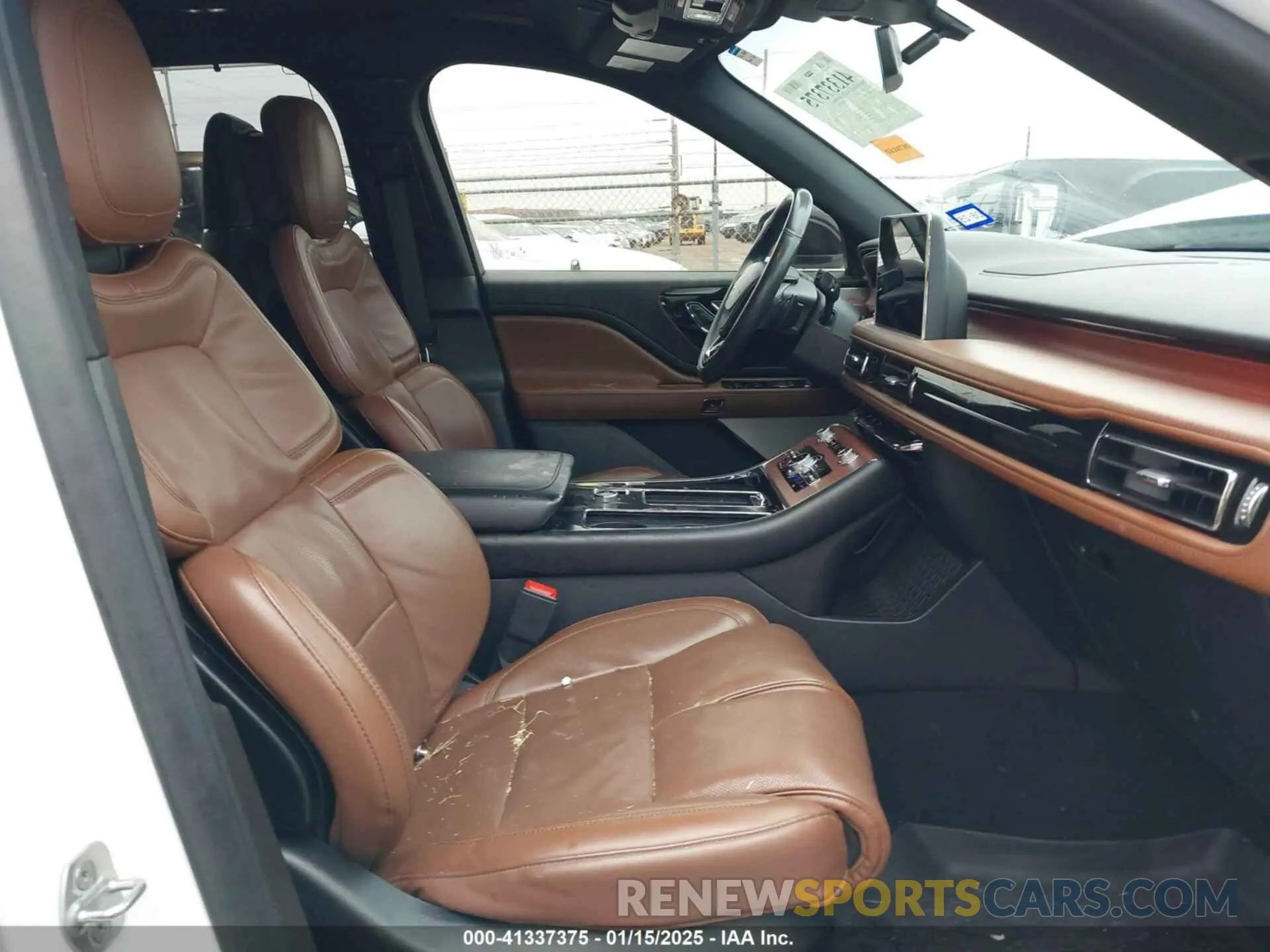 5 Фотография поврежденного автомобиля 5LM5J7WC6MGL12150 LINCOLN AVIATOR 2021