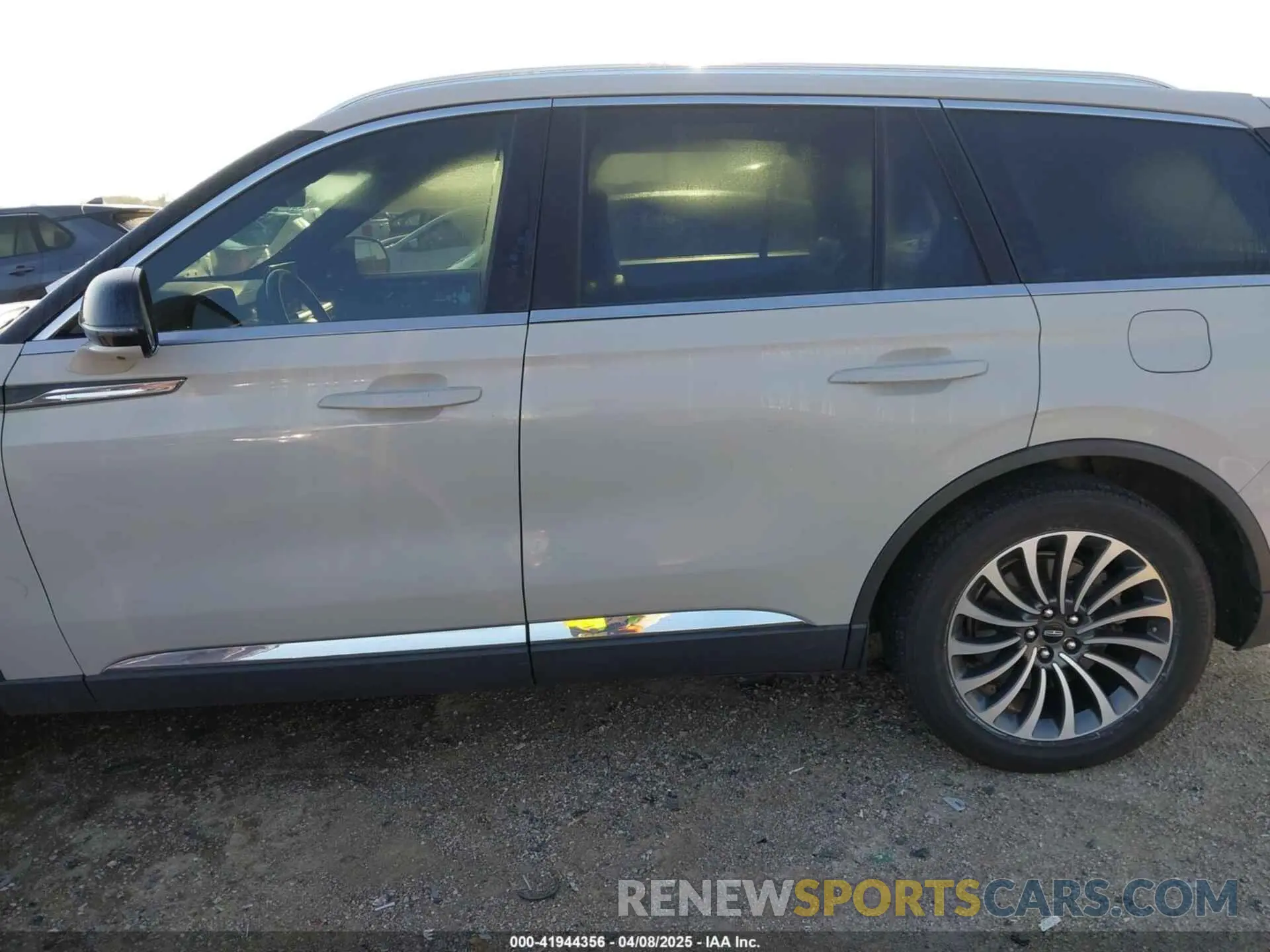 14 Фотография поврежденного автомобиля 5LM5J7XC5MGL02577 LINCOLN AVIATOR 2021