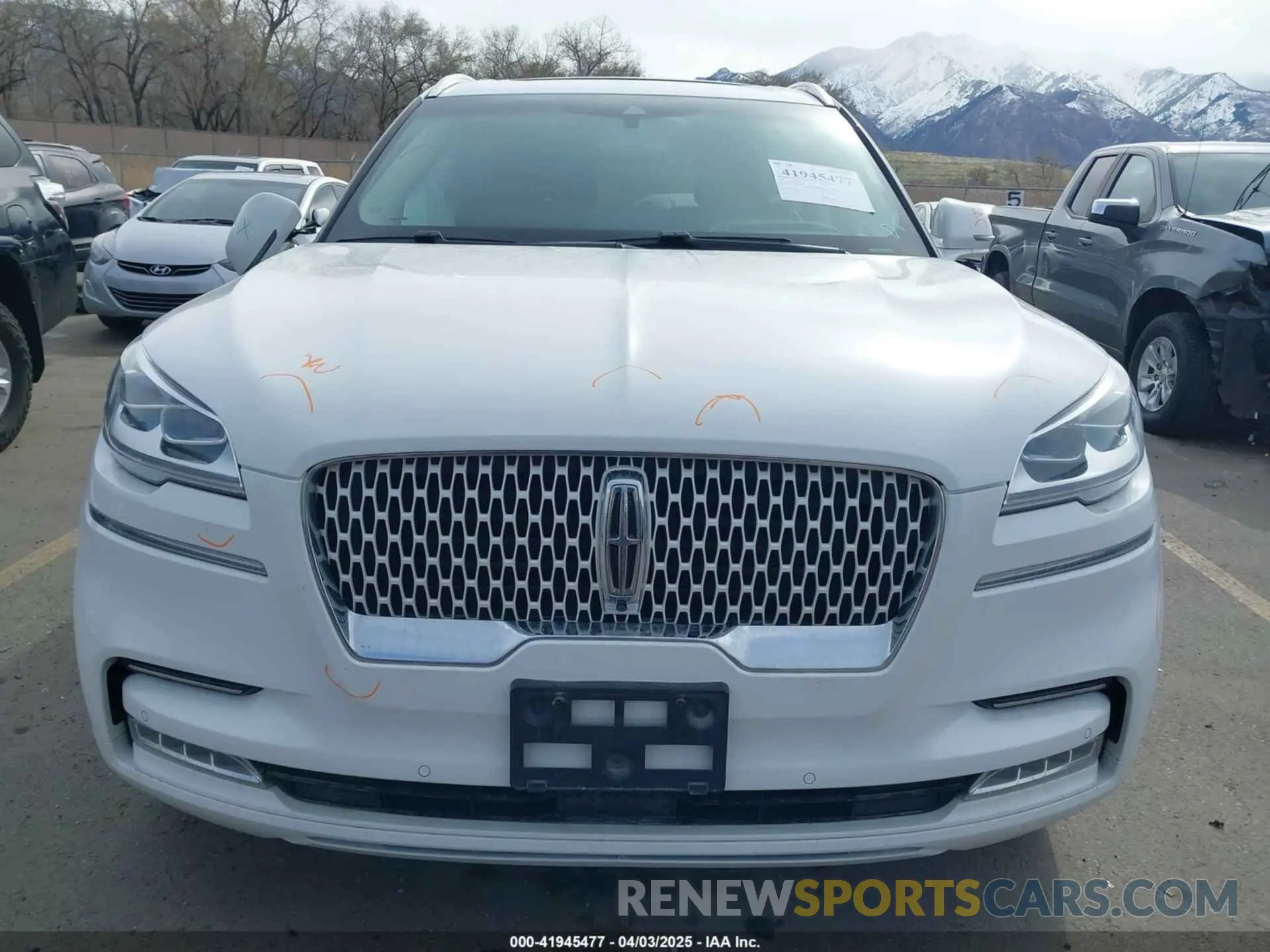 12 Photograph of a damaged car 5LM5J7XC6MGL00787 LINCOLN AVIATOR 2021