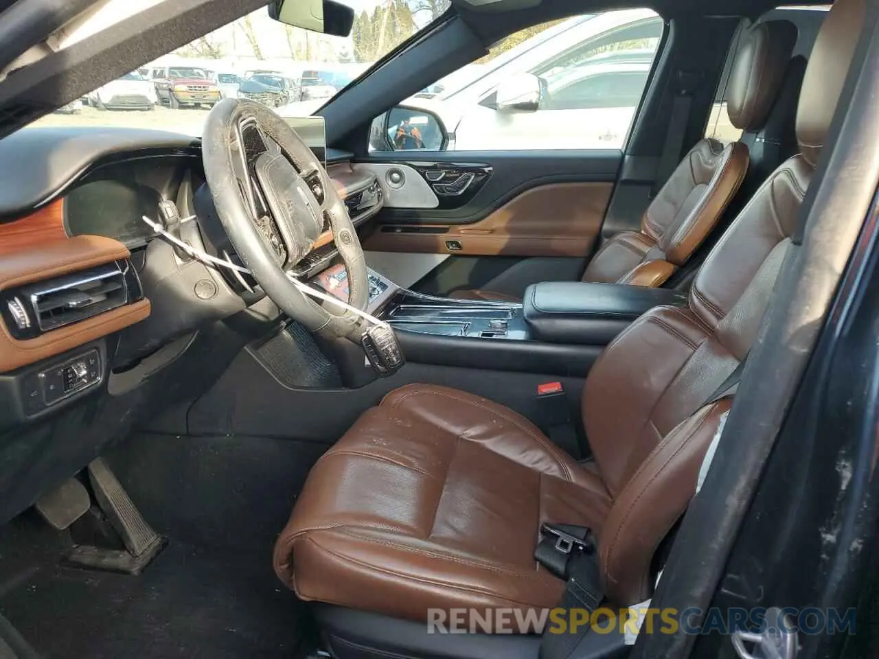 7 Photograph of a damaged car 5LM5J7XC8MGL05862 LINCOLN AVIATOR 2021