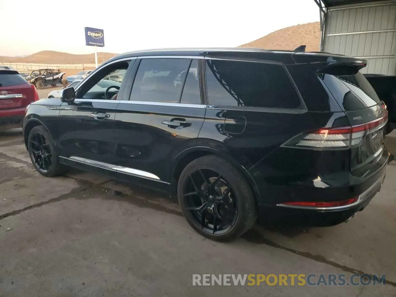 2 Photograph of a damaged car 5LM5J9XC9MGL02948 LINCOLN AVIATOR 2021