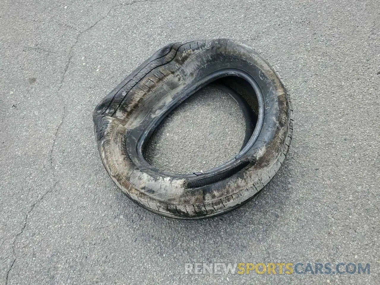 15 Photograph of a damaged car 5LM5J0XC4NGL09061 LINCOLN AVIATOR 2022