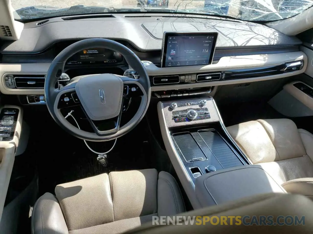 8 Фотография поврежденного автомобиля 5LM5J7WC6NGL11243 LINCOLN AVIATOR 2022