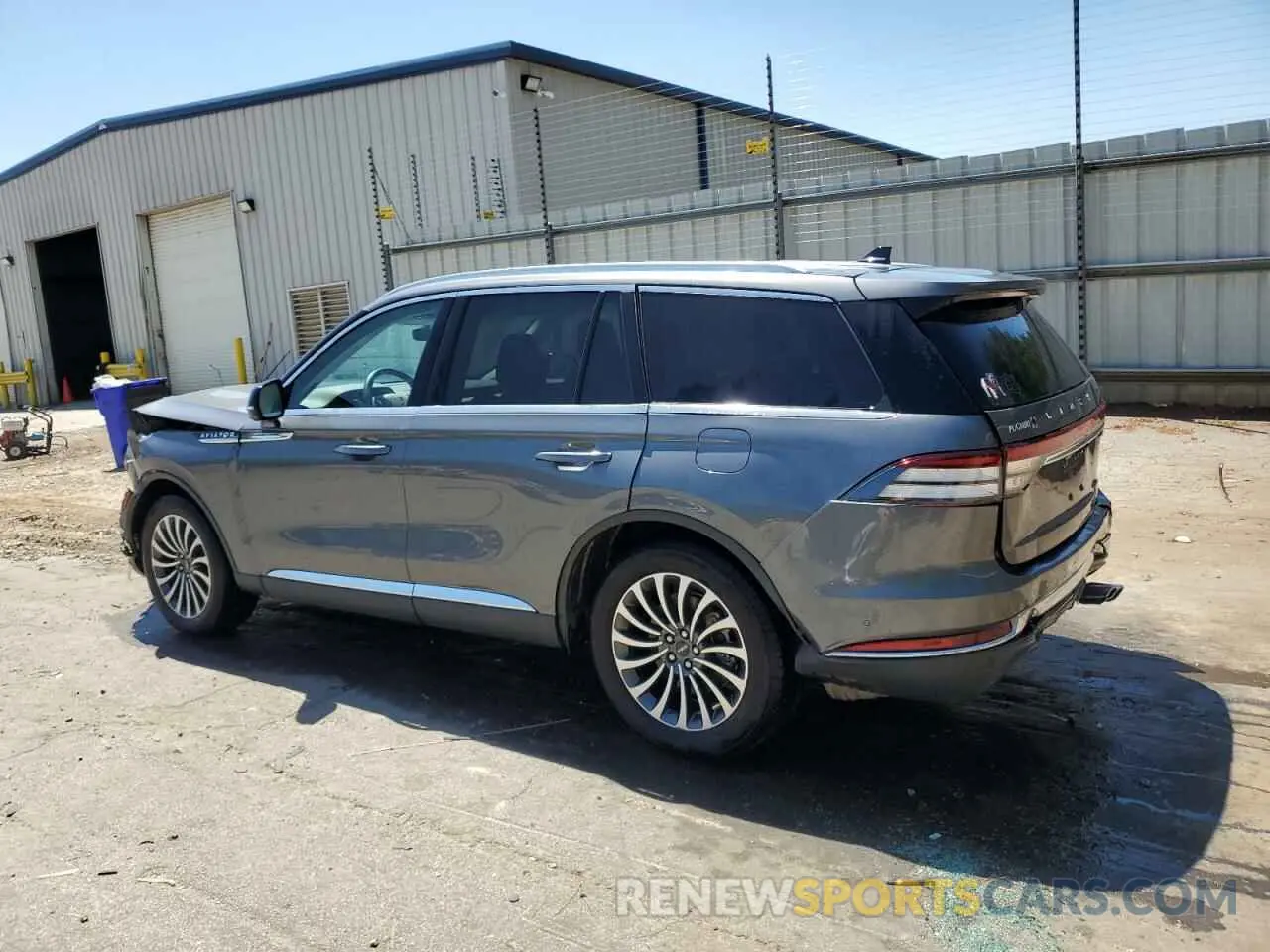 2 Photograph of a damaged car 5LM5J7XC0NGL16100 LINCOLN AVIATOR 2022