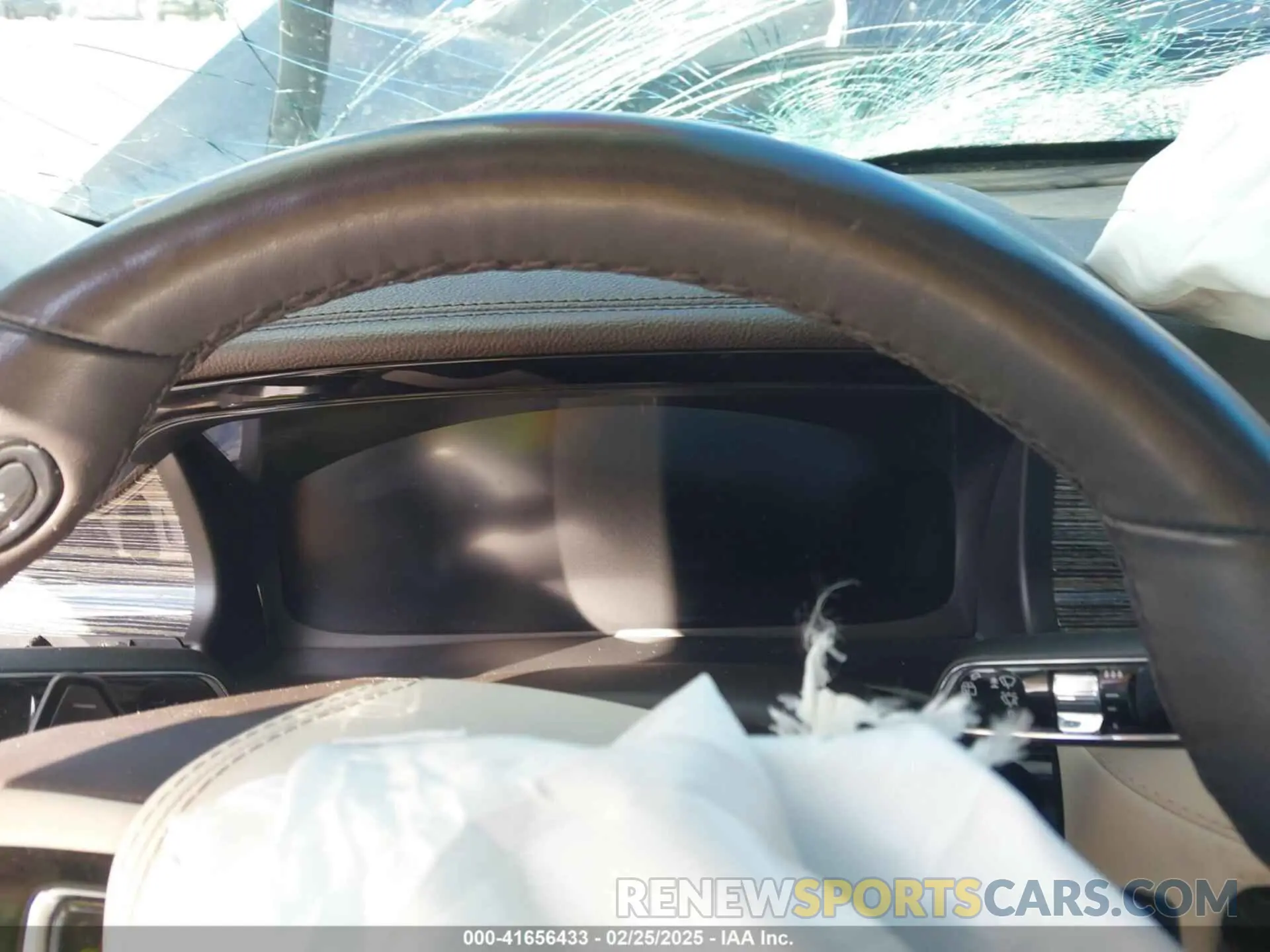 14 Photograph of a damaged car 5LM5J9XC0NGL04007 LINCOLN AVIATOR 2022