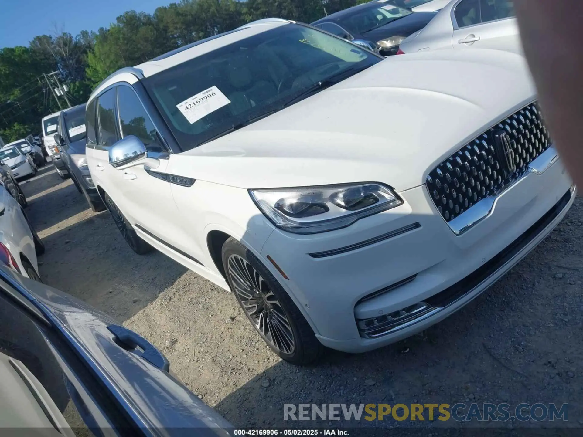 1 Photograph of a damaged car 5LM5J9XCXNGL05178 LINCOLN AVIATOR 2022