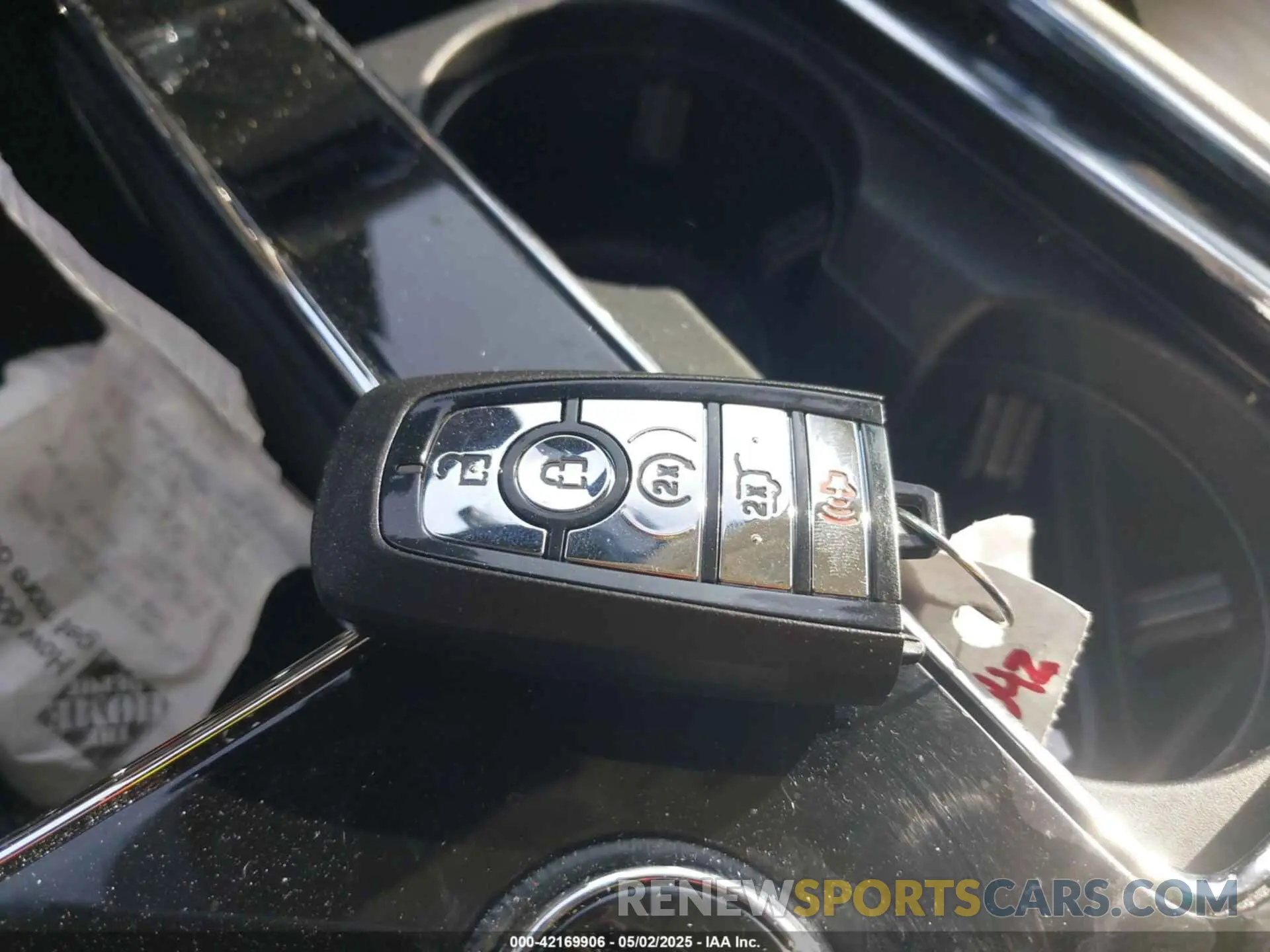 11 Photograph of a damaged car 5LM5J9XCXNGL05178 LINCOLN AVIATOR 2022