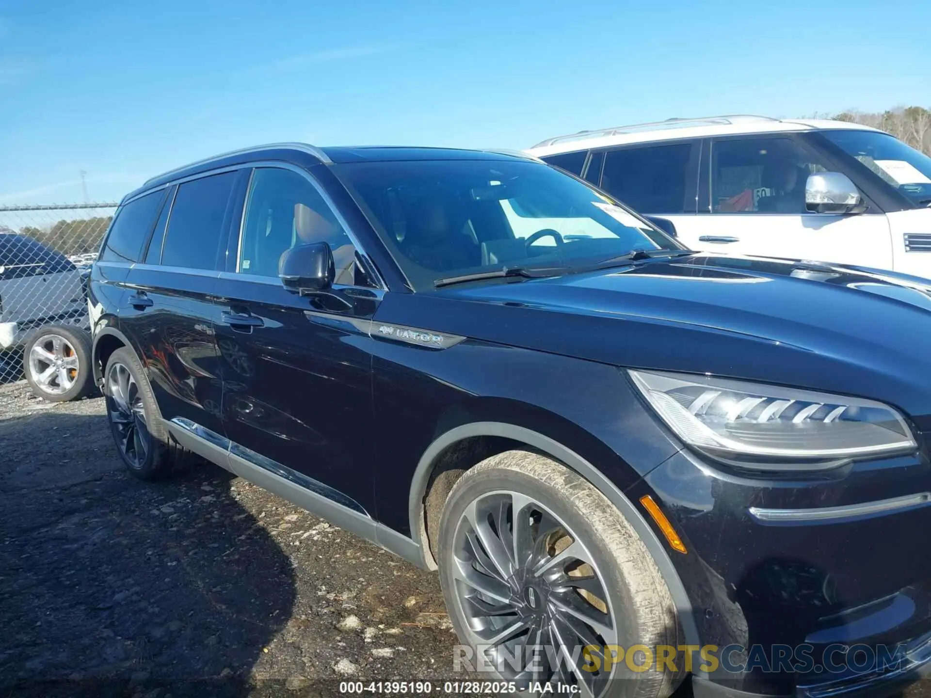 13 Фотография поврежденного автомобиля 5LM5J7WC4PGL06416 LINCOLN AVIATOR 2023
