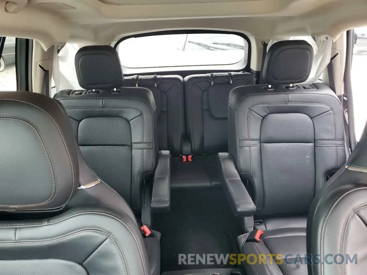 10 Фотография поврежденного автомобиля 5LM5J7XC5PGL10196 LINCOLN AVIATOR 2023